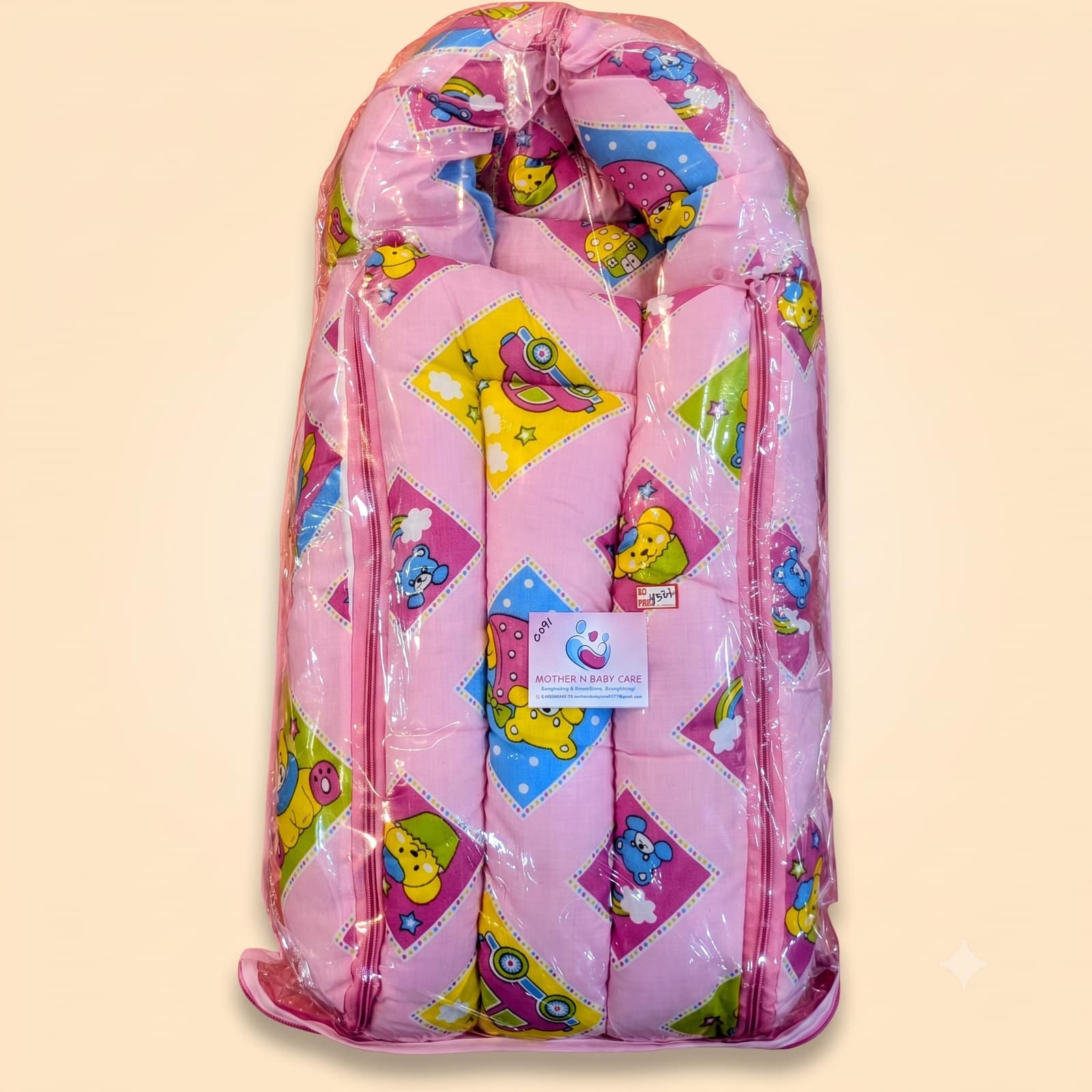 MOTHER N BABY CARE Pink Printed Baby Sleeping Pod with Zippers and Top Handle